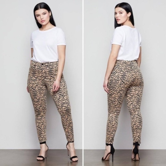 GOOD AMERICAN Zebra Print Jean - Size 8/29 - Picture 13 of 13